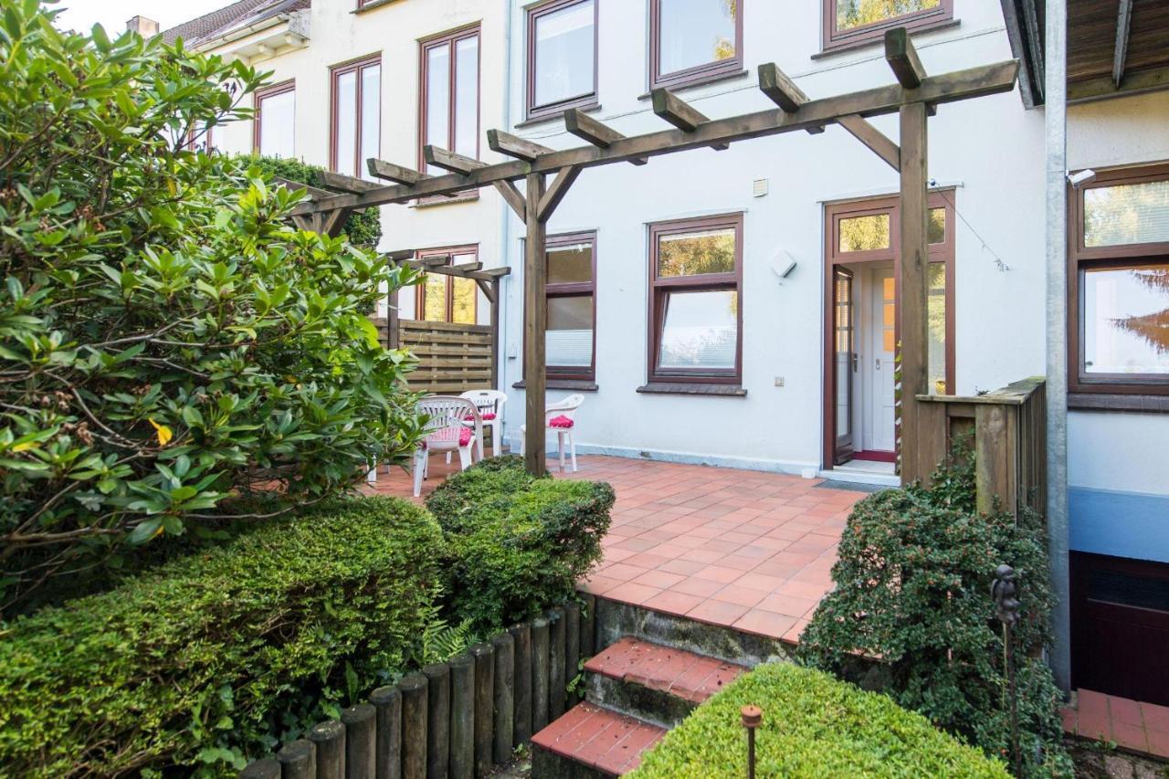 Fewo1846 - Heimspiel - Komfortable Wohnung Mit 2 Schlafzimmern Und Sonnigem Garten Flensburg Dış mekan fotoğraf